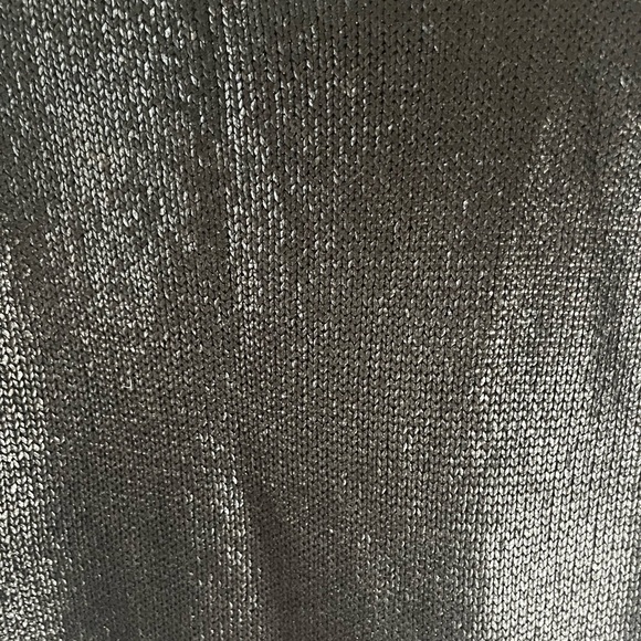 Shiny Light-Weight Sweater | Size M - Picture 3 of 3